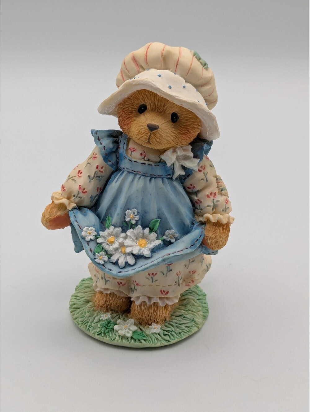 Cherished Teddies Gail "Catching the First Blooms of Friendship" (103772) 1994